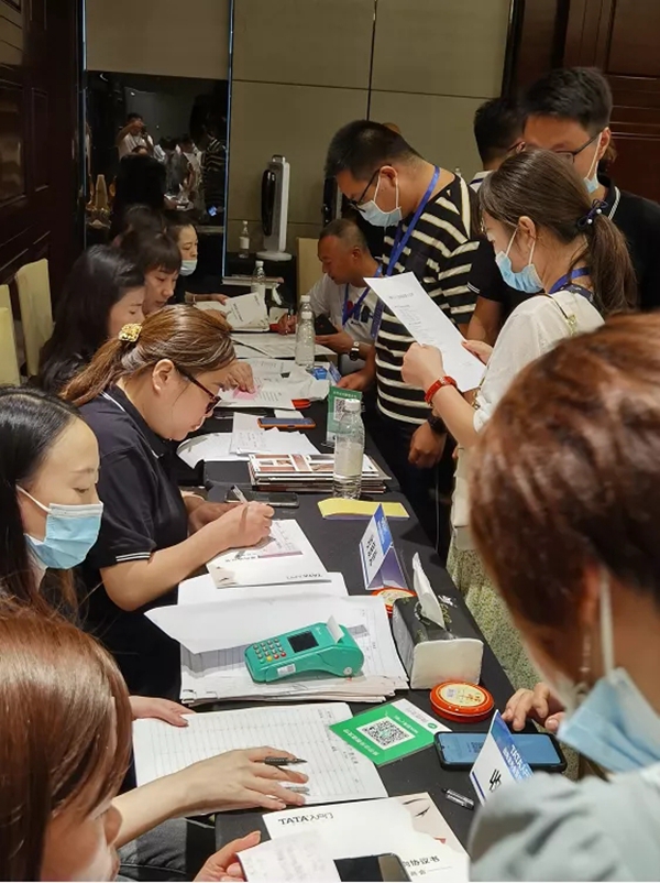 TATA入户门四川招商会圆满成功！成功锁定47城！