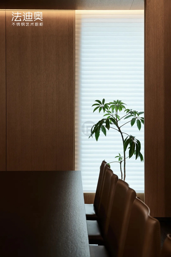 钢+Design |法迪奥不锈钢艺术家居大师定制馆宁波启幕