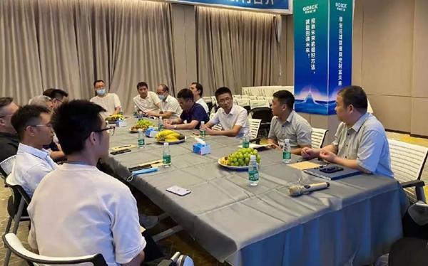 九牧集团刘振华、蔡佳院长一行莅临欧迪克门窗参观交流