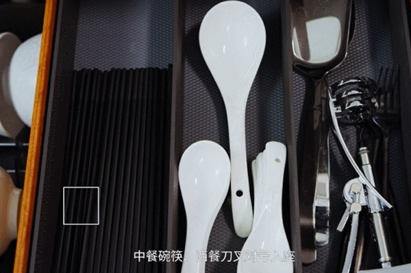 皮阿诺收纳橱柜/全屋定制|用好这3个收纳神器，哥哥们同款高质生活你值得拥有！