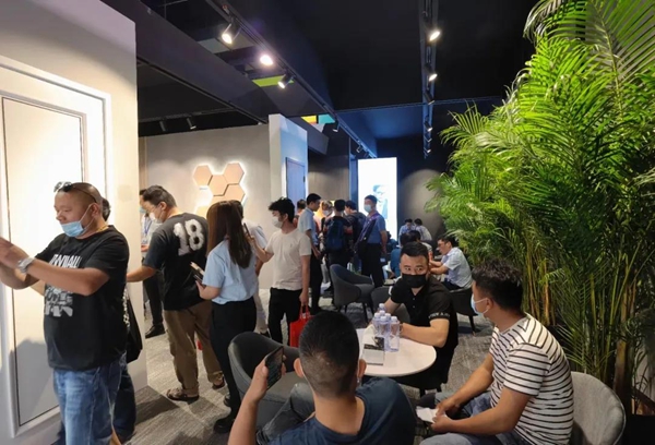 讲究“门面”的国人，需要一扇怎样的木门？
