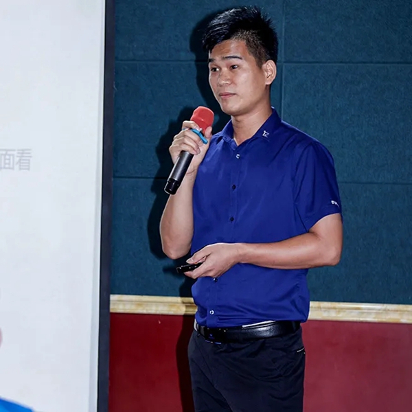 打牢坚实地基，利出一孔打胜仗丨罗马贵族门窗2021百日誓师大会圆满落幕！