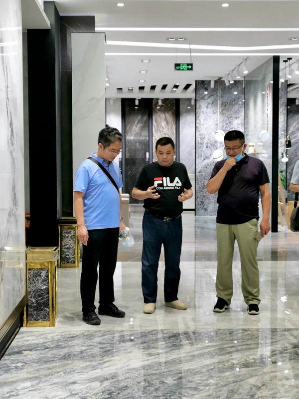 潍百集团莅临能强陶瓷总部参观考察