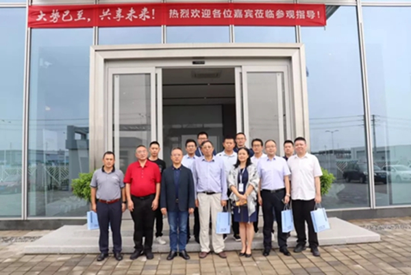 “大势已至，共享未来”千偌门窗工厂参观日圆满成功