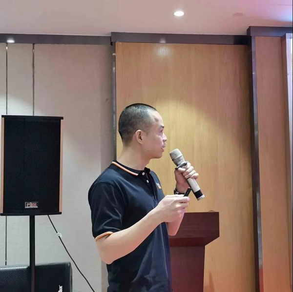 “朗于心·途共赢”朗途瓷砖2021年事业合伙人联动会昆明站，圆满收官！