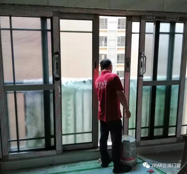 正派门窗：一名小白如何找到靠谱的门窗商家？