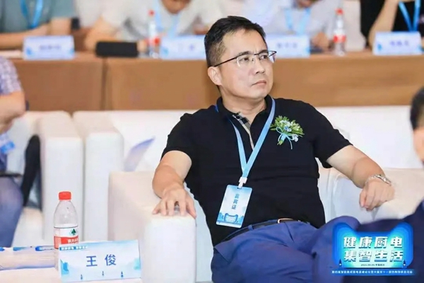 荣耀加冕！万事兴集成灶再获天猫优居“集成灶行业十大品牌”殊荣！