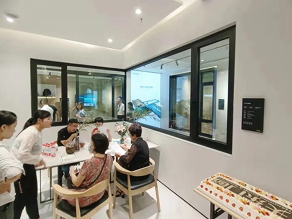 天东门窗：品墅高端系统门窗4.0形象店正式开业！