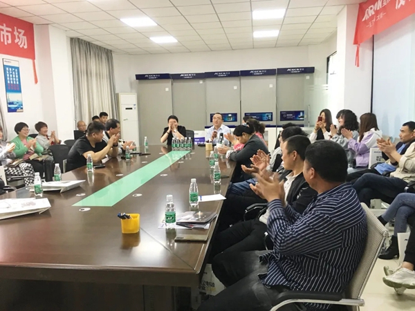 奥荣电器 | 河南经销商返厂考察活动顺利举行