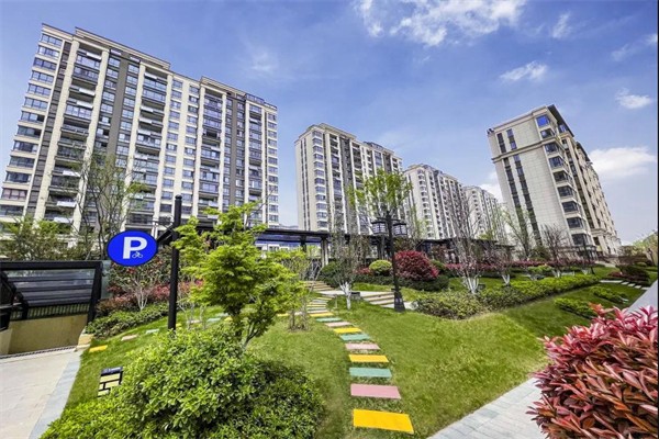 金鹏控股集团荣膺双五百强 踔厉奋发再谱华章 金鹏控股集团荣膺双五百强 踔厉奋发再谱华章