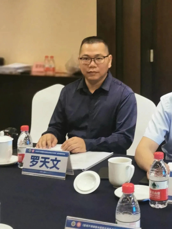 法迪奥不锈钢艺术家居|家用不锈钢橱柜行业标准在京通过审查 法迪奥不锈钢艺术家居|家用不锈钢橱柜行业标准在京通过审查
