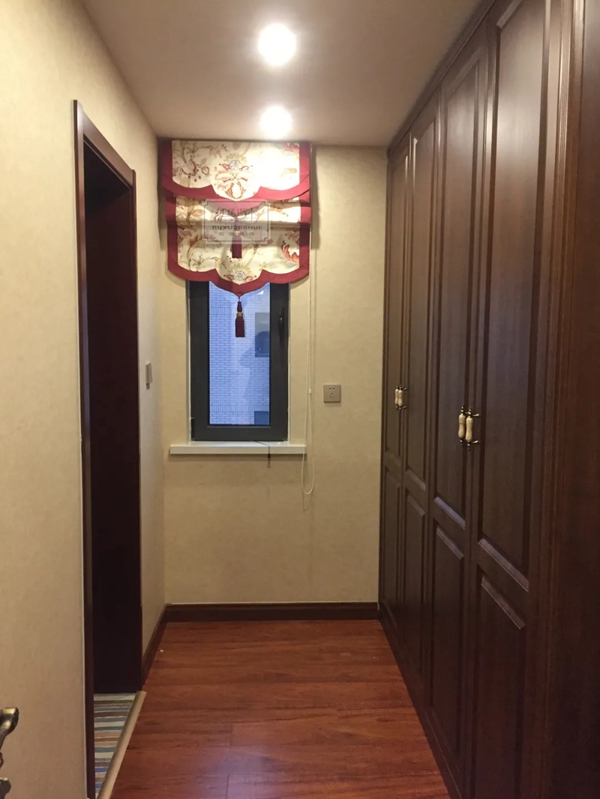 如鱼得水窗帘精品|小窗户想要精致优雅，这5个案例方法要记牢！