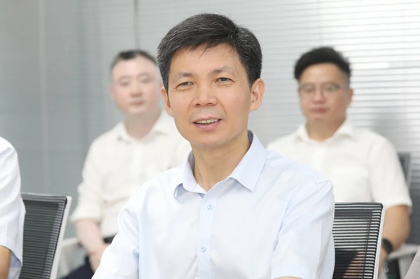 安徽省审计厅厅长罗建国率队到荣事达进行调研！