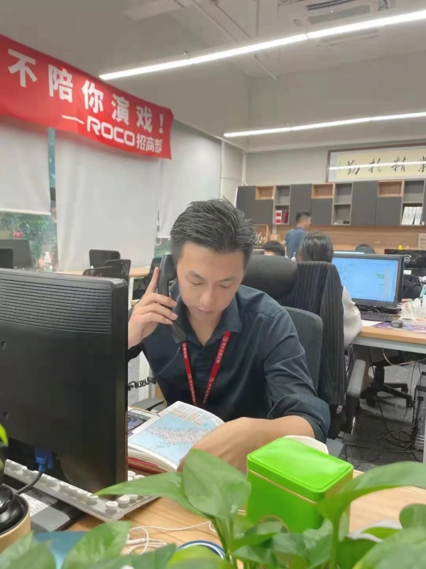 劳卡全屋定制|招商冠军的故事——不精不诚,不能动人