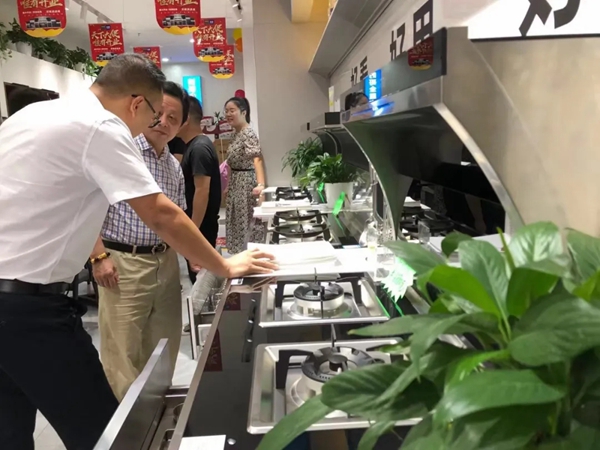 时哥集成灶 · 浙江常山店,开业大促,钜惠全城 时哥集成灶 · 浙江常山店,开业大促,钜惠全城
