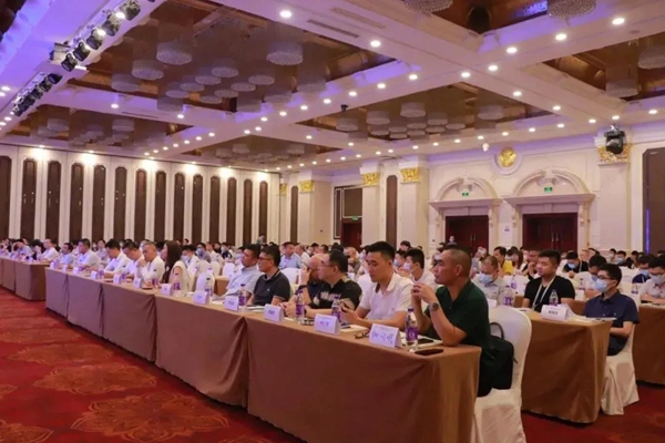 提升技能|红橡树门窗参加建筑系统门窗技术培训班