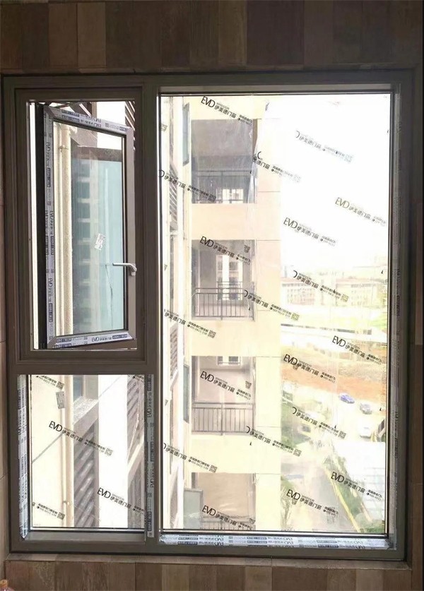 伊美德门窗丨超大面积落地窗 尽享品位生活