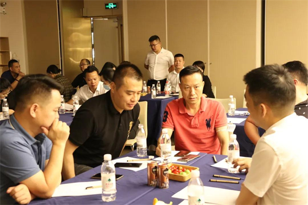 首造智能全屋定制“智能聚力未来”财富私享会成功举办 首造智能全屋定制“智能聚力未来”财富私享会成功举办