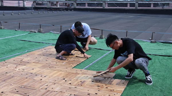 蔻帝COLDEC墙面定制的夏日狂欢团建