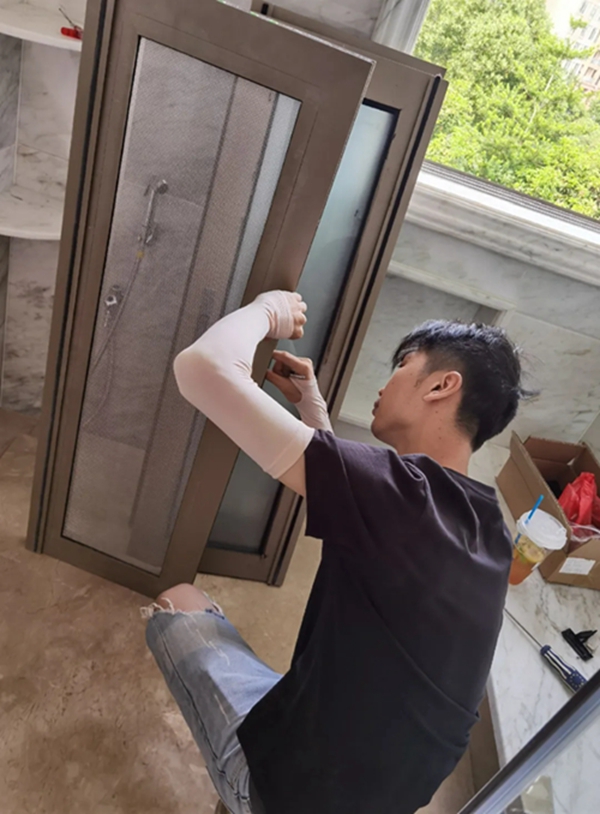 用心服务终端，佰威国际门窗在行动！
