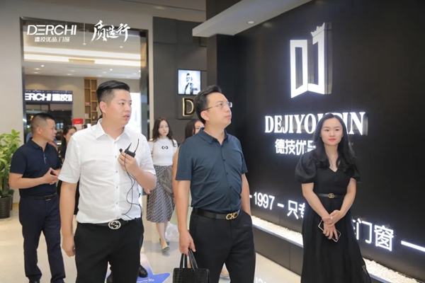 匠心质造|新浪家居“质造行”走进德技优品门窗