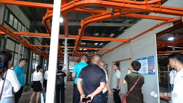 海鹰门窗品牌升级战略发布 铝木助眠窗全球首发开启静时代