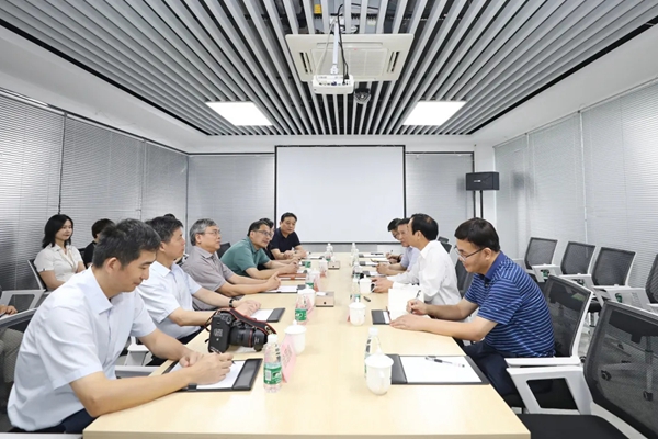 安徽省审计厅厅长罗建国率队到荣事达进行调研！