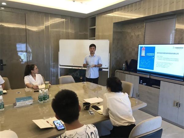 兔宝宝健康家居：带你走近培训讲师的一周