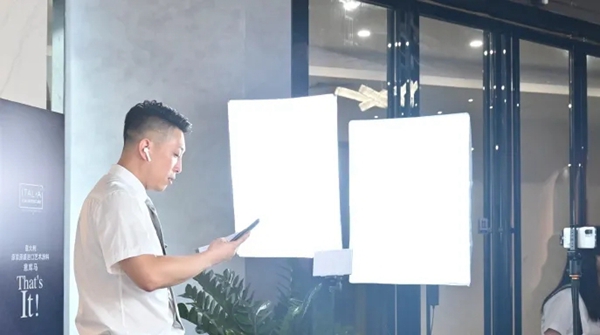 意库马艺术涂料新模式·心伙伴直播招商峰会圆满成功！