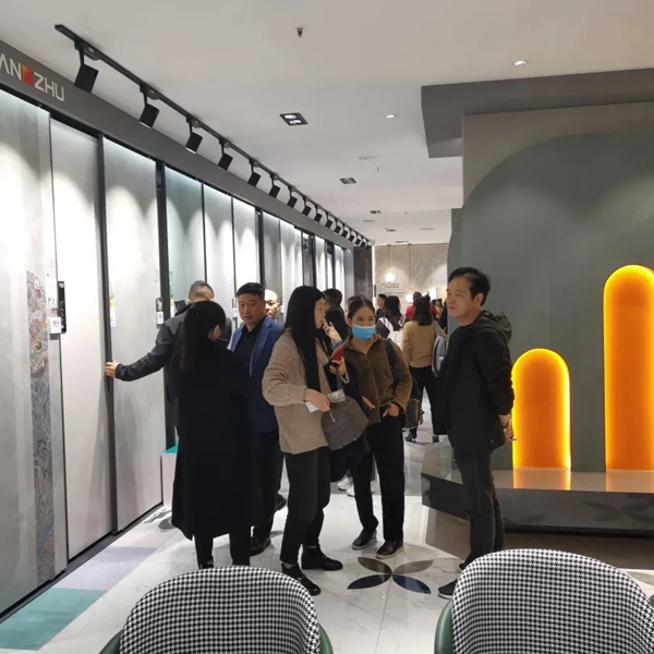 冠珠陶瓷新品发布会暨华南二区峰会成功召开！