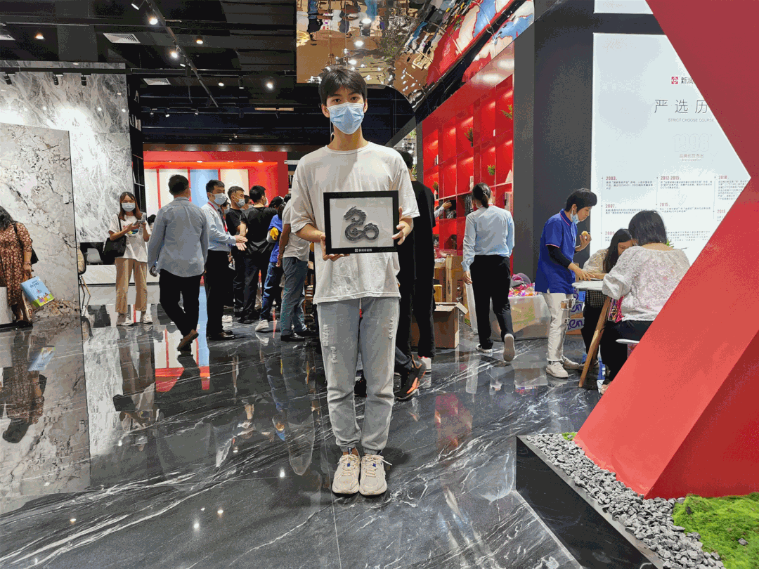 首届南海泛家居推介会今日开展 | 新润成陶瓷“严选生活周”超人气燃爆全场!