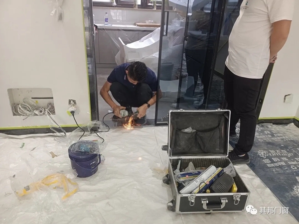 其邦门窗|真诚帮扶·服务到家，华东运营中心工作组巡店服务第一站—新昌