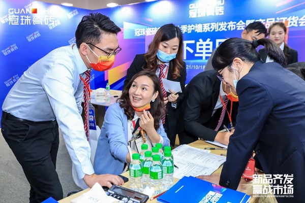 冠珠陶瓷2021秋季护墙系列发布会暨产品订货会圆满成功! 冠珠陶瓷2021秋季护墙系列发布会暨产品订货会圆满成功!