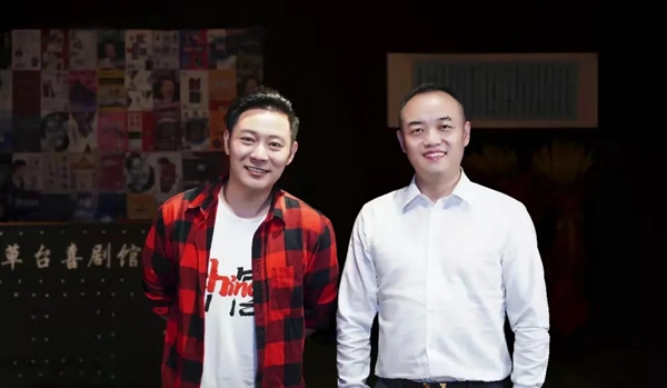 披荆斩棘|三峰家居集团刘飞总经理斩获“领军人物”殊荣！
