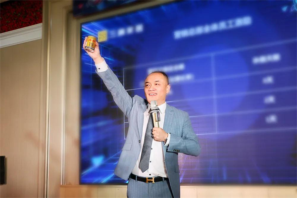 三峰家居收官战重力起航 势不可挡 三峰家居收官战重力起航 势不可挡