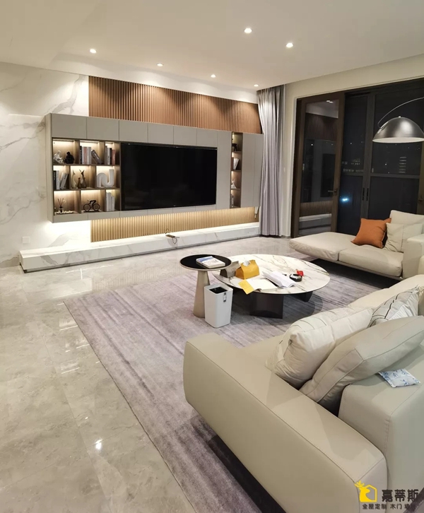 嘉蒂斯全屋定制实拍案例:190m²轻奢极简设计图VS安装后