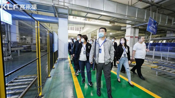 客来福全屋定制经销商参观华东基地智能化工厂 客来福全屋定制经销商参观华东基地智能化工厂