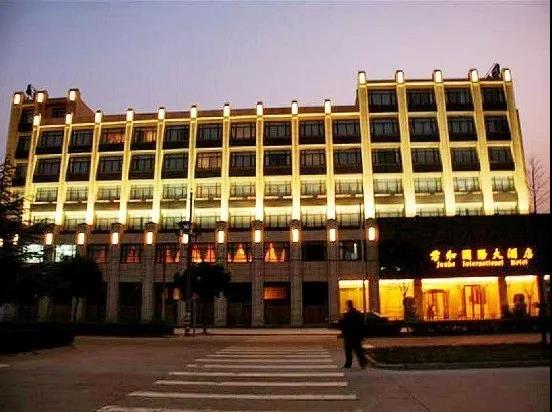 生能集成灶比普通燃气灶更节能的原因