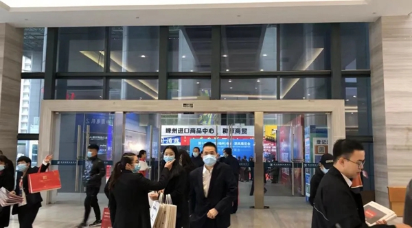 欧诺尼集成灶|嵊州国际会展电机•厨电会第二天，人气爆棚！