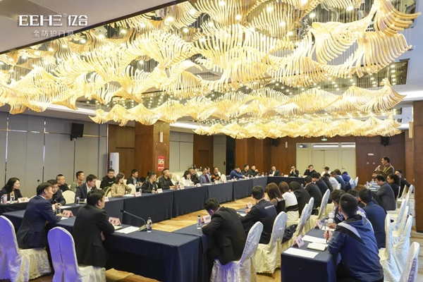 亿合门窗|第八届战略合作伙伴代表大会暨第一届英雄会在中国银川圆满召开