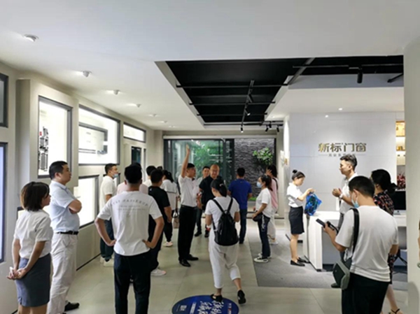 现场签约42城，新标门窗2021创富合伙人峰会圆满成功！