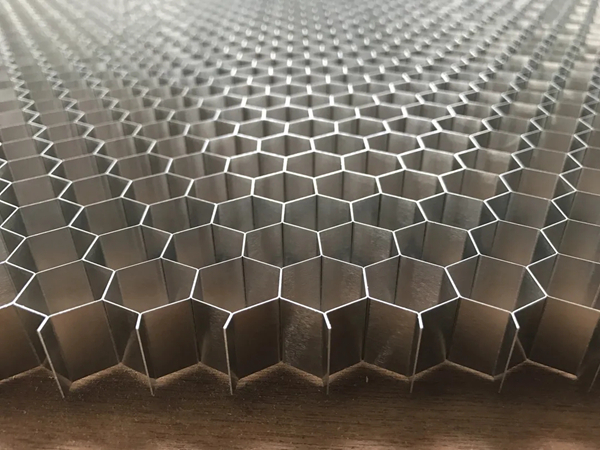 新标门窗简致系列碳纤生态门