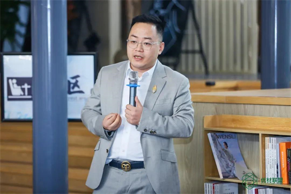 圣伯雅墙板副总杨波:装配式墙板,大家居的最后一块蛋糕 圣伯雅墙板副总杨波:装配式墙板,大家居的最后一块蛋糕
