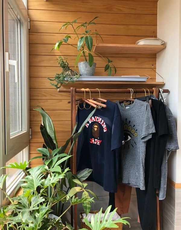 艾高家居|你家穿了一次不想洗的衣服，都搁哪呢？