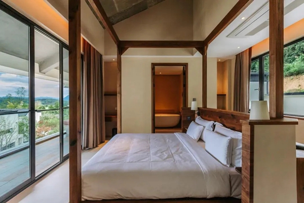 贝克洛系统门窗 | 精品案例—隐藏于山林田野间，小屋晴居