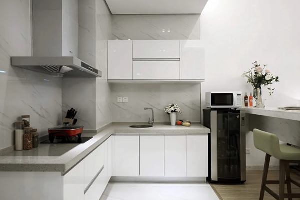 客来福全屋定制|挑选橱柜记住这三招，操作既方便又舒适