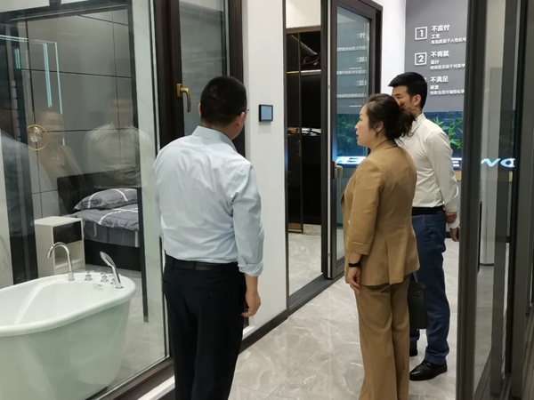美沃门窗|中国建筑装饰协会材料应用分会秘书长莅临佛山总部参观指导 美沃门窗|中国建筑装饰协会材料应用分会秘书长莅临佛山总部参观指导