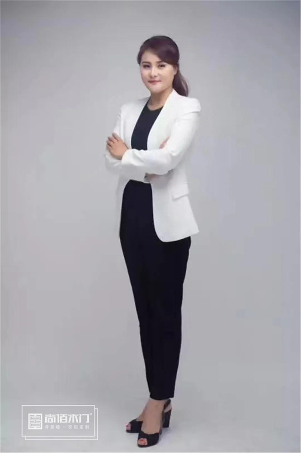 尚佰木门丨江苏大丰优秀加盟商王杨访谈录 尚佰木门丨江苏大丰优秀加盟商王杨访谈录