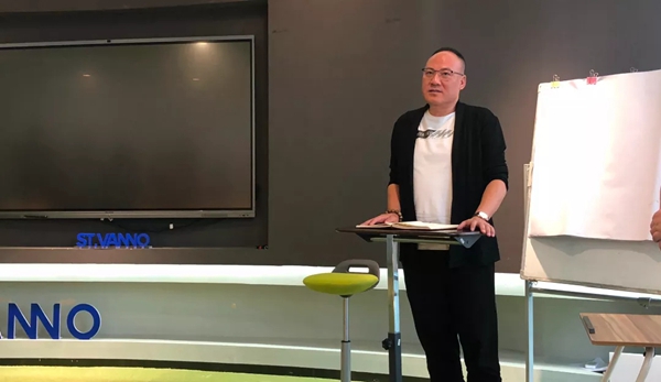圣梵诺门窗10月总结会议暨百城行动第二期启动会圆满召开