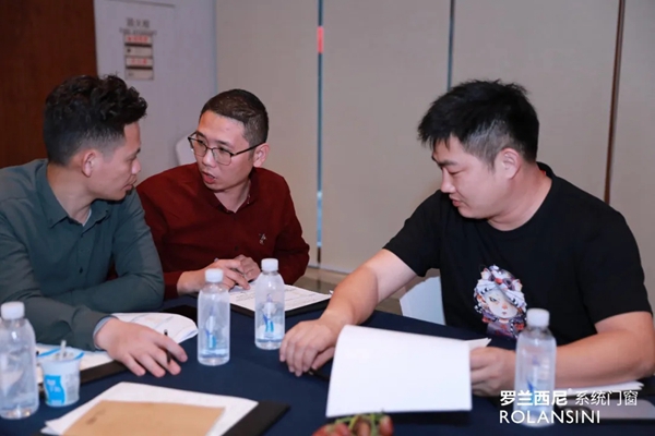 罗兰西尼系统门窗|2021飞狮会R6经营管理系统赋能大会圆满成功！